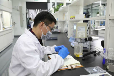 致敬改革開放40年40人 美的集團方洪波——不可復制的計算機軟件